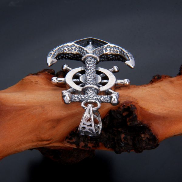Beautifully Crafted Garment in a Classic Style