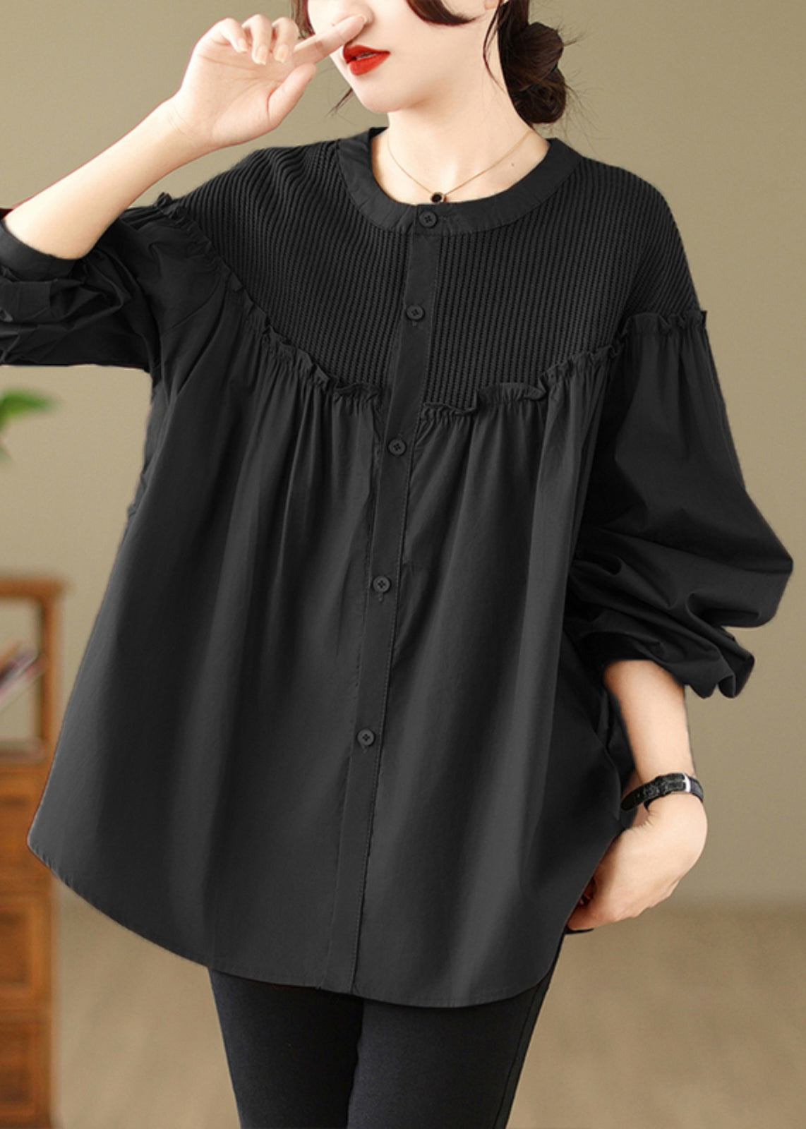 Beautifully Finished Top in a Timeless Design