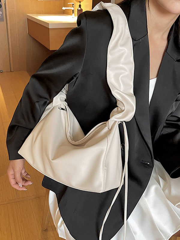 Sophisticated Bag with a Clean Classic Look
