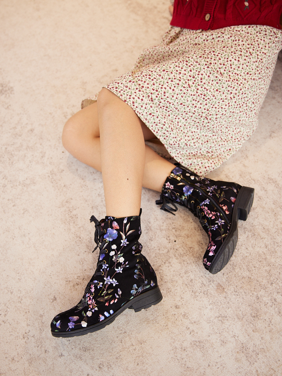Sophisticated Boots with a Clean Classic Look