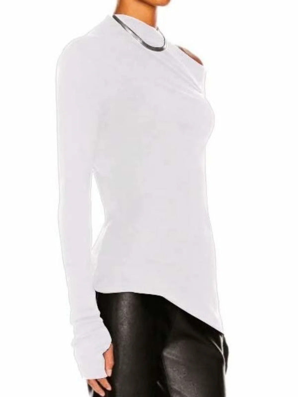 Well Tailored T-Shirt with a Graceful Silhouette