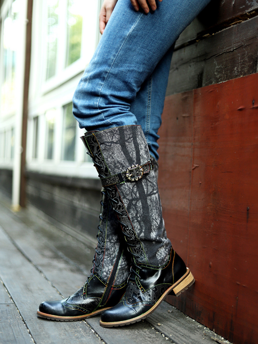 Beautifully Finished Boots in a Timeless Design