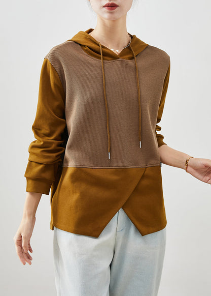 A Vintage Style Shirt with Delicate Timeless Details