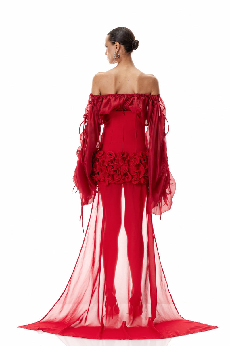 A Vintage Style Dress with Delicate Timeless Details