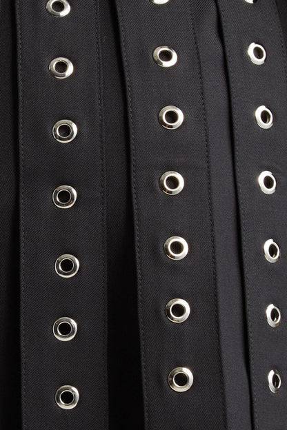 Gracefully Styled Garment for Any Occasion