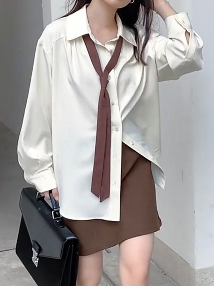 Beautifully Finished Blouse in a Timeless Design