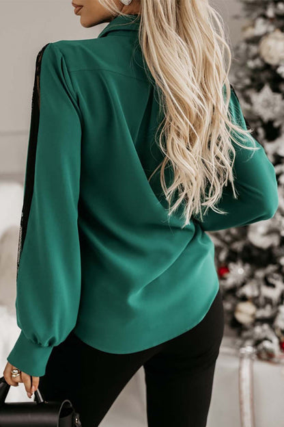 Classic Vintage Shirt with a Flattering Fit