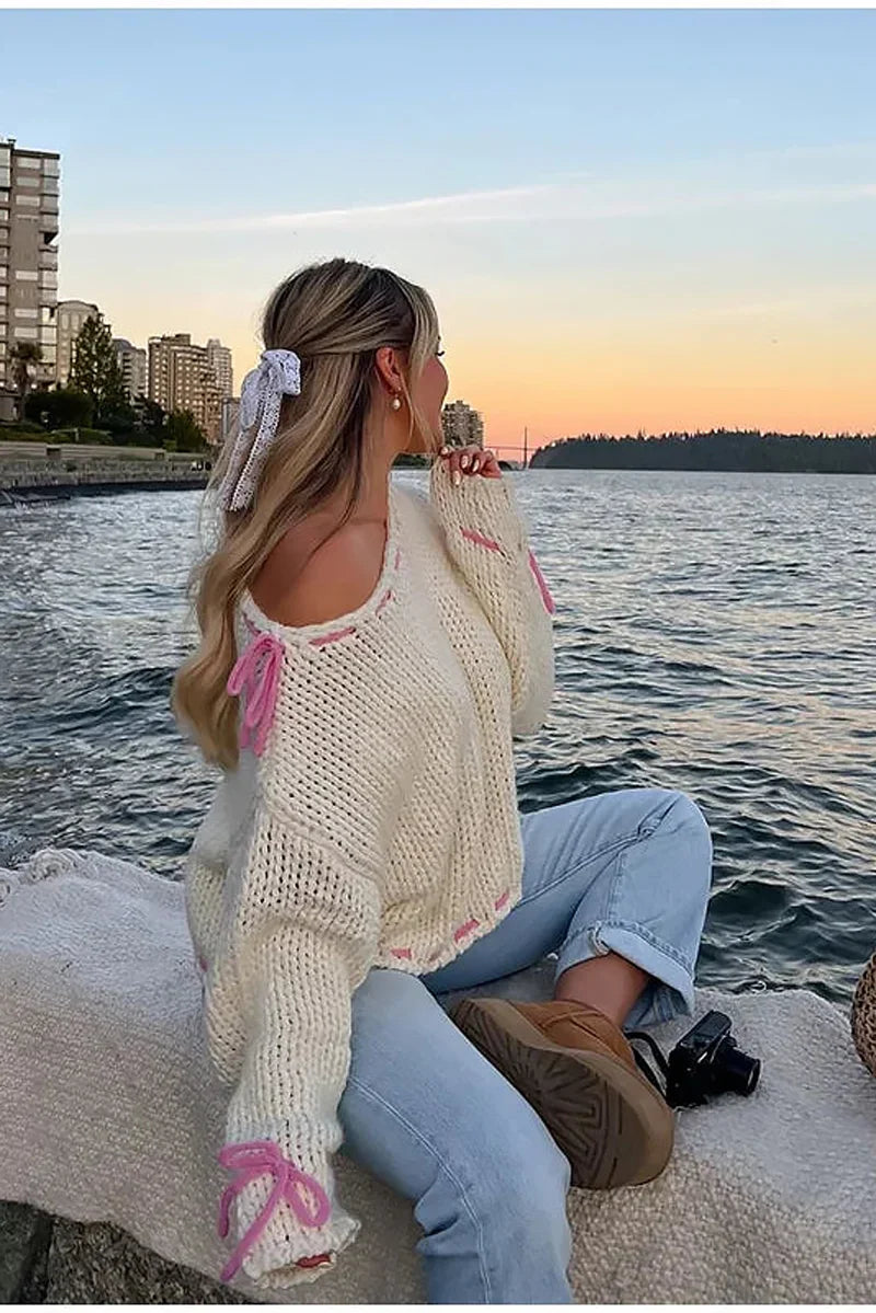 Elegantly Styled Pullover for Everyday Wear