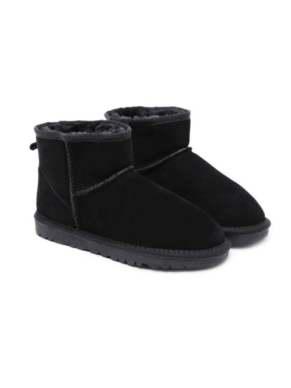 Gracefully Styled Boots for Any Occasion