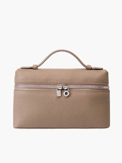 Sophisticated Bag with a Clean Classic Look