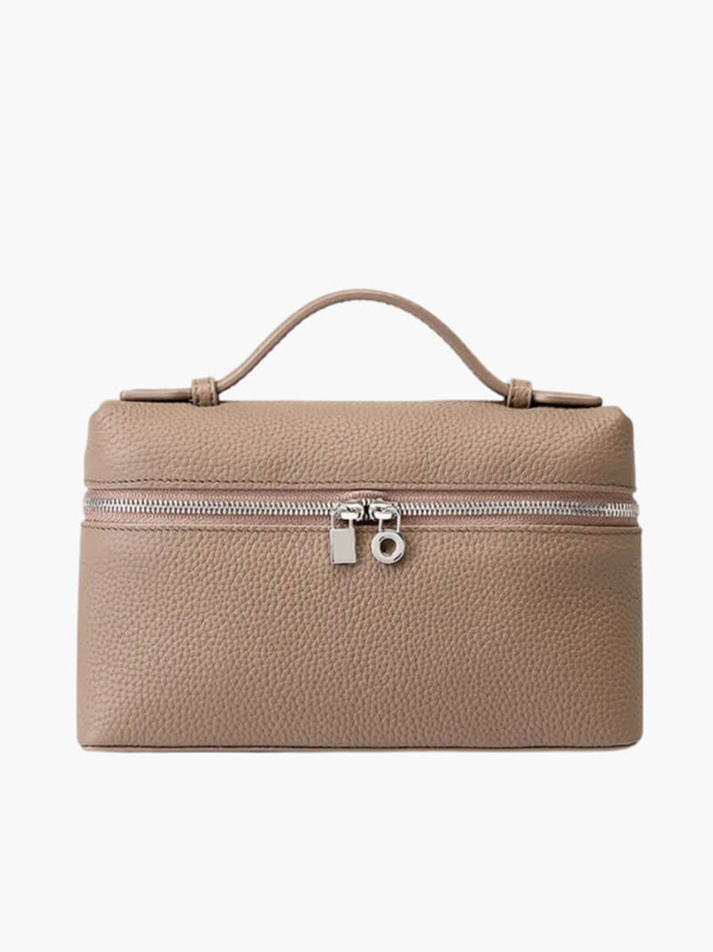 Sophisticated Bag with a Clean Classic Look