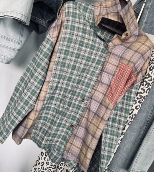 Effortlessly Elegant Shirt with a Timeless Design