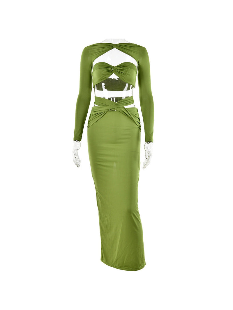 Well Tailored Top with a Graceful Silhouette