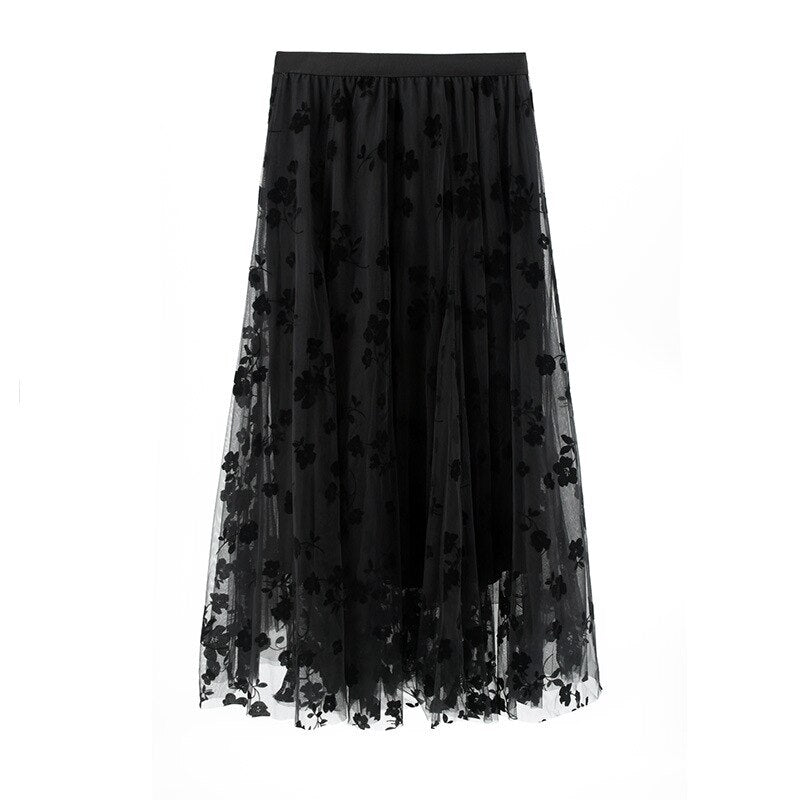 Effortlessly Elegant Garment with a Timeless Design