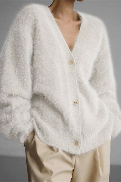 Elegantly Styled Cardigan for Everyday Wear