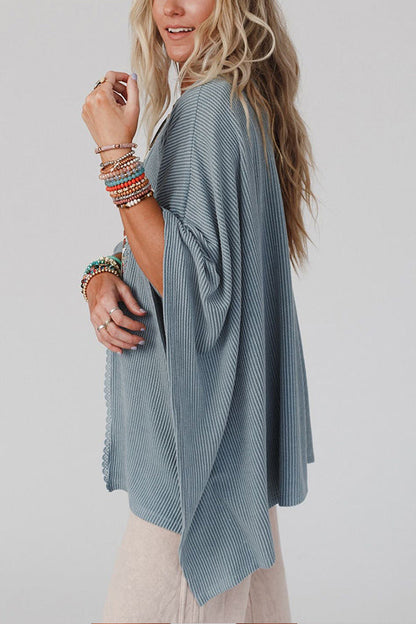 Well Tailored Cardigan with a Graceful Silhouette