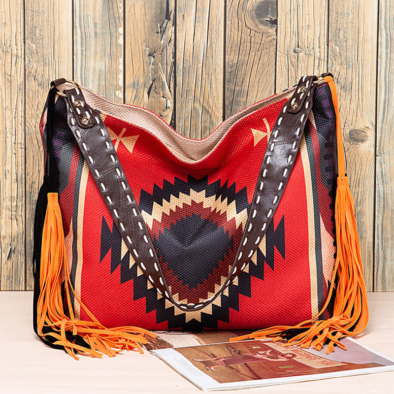 Effortlessly Elegant Bag with a Timeless Design