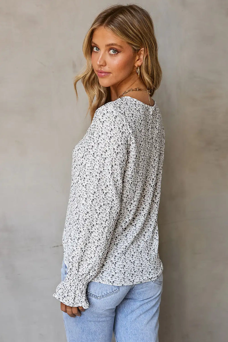 Polished Blouse with an Effortless Classic Look