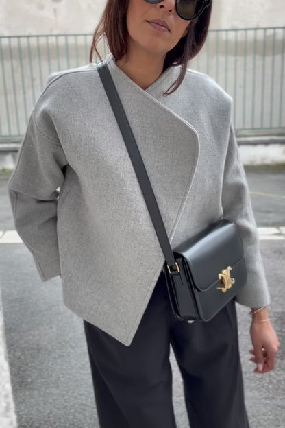 Polished Jacket with an Effortless Classic Look