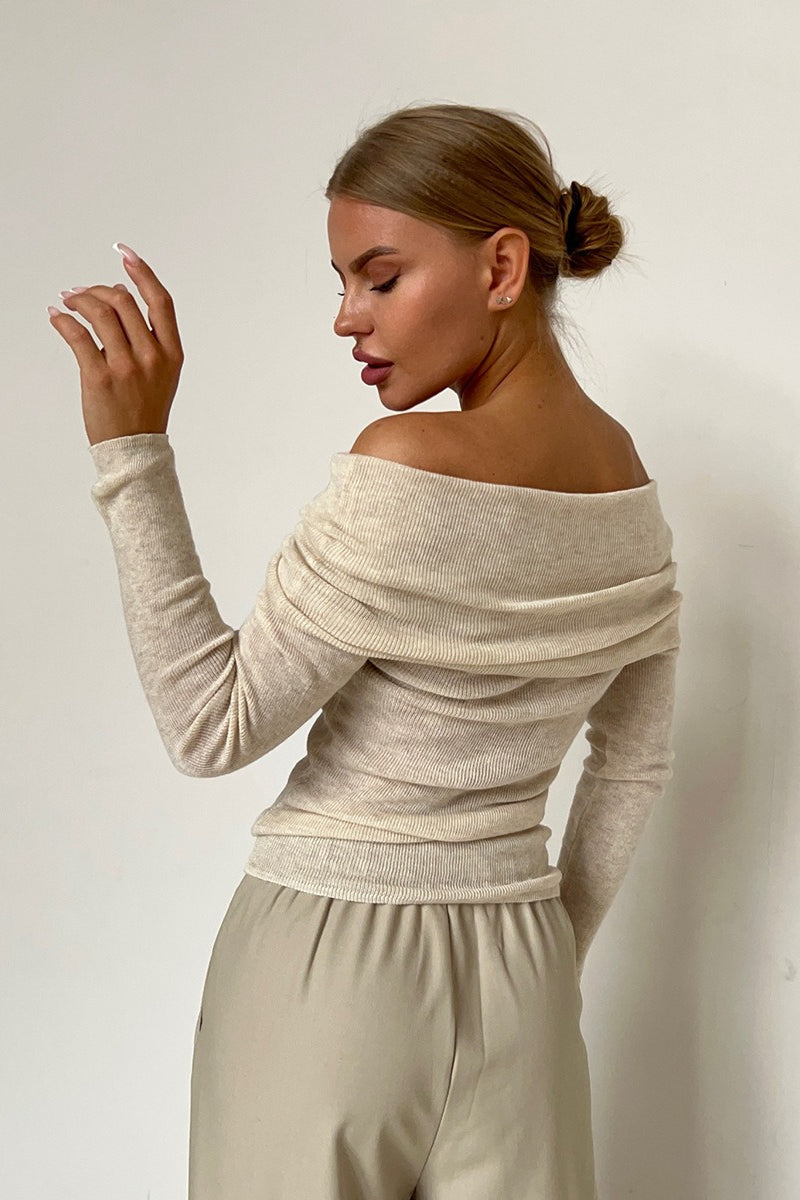 Beautifully Crafted Top in a Classic Style