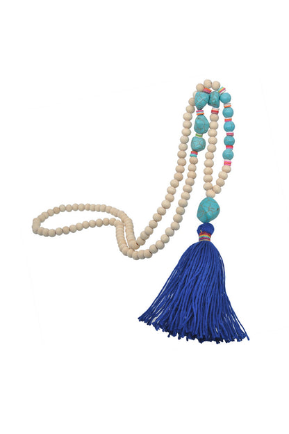 Effortlessly Elegant Garment with a Timeless Design