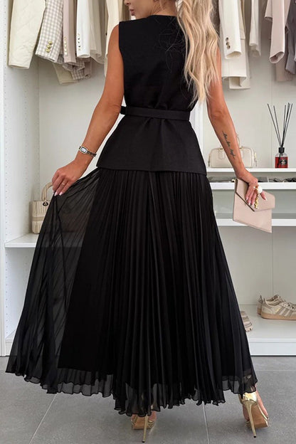 Classic Vintage Top with a Flattering Fit