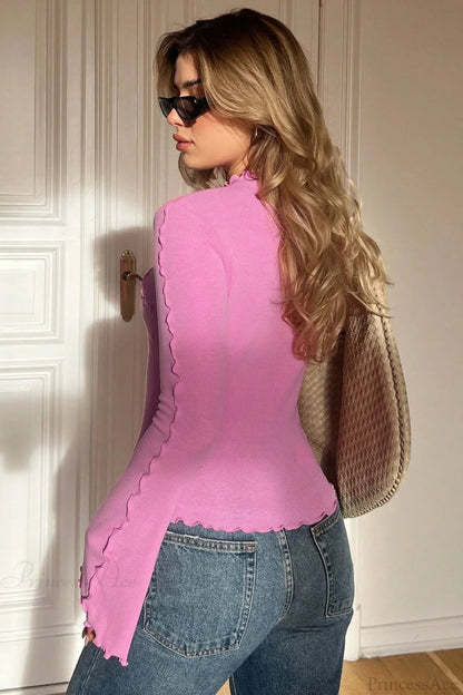 Effortlessly Elegant Garment with a Timeless Design