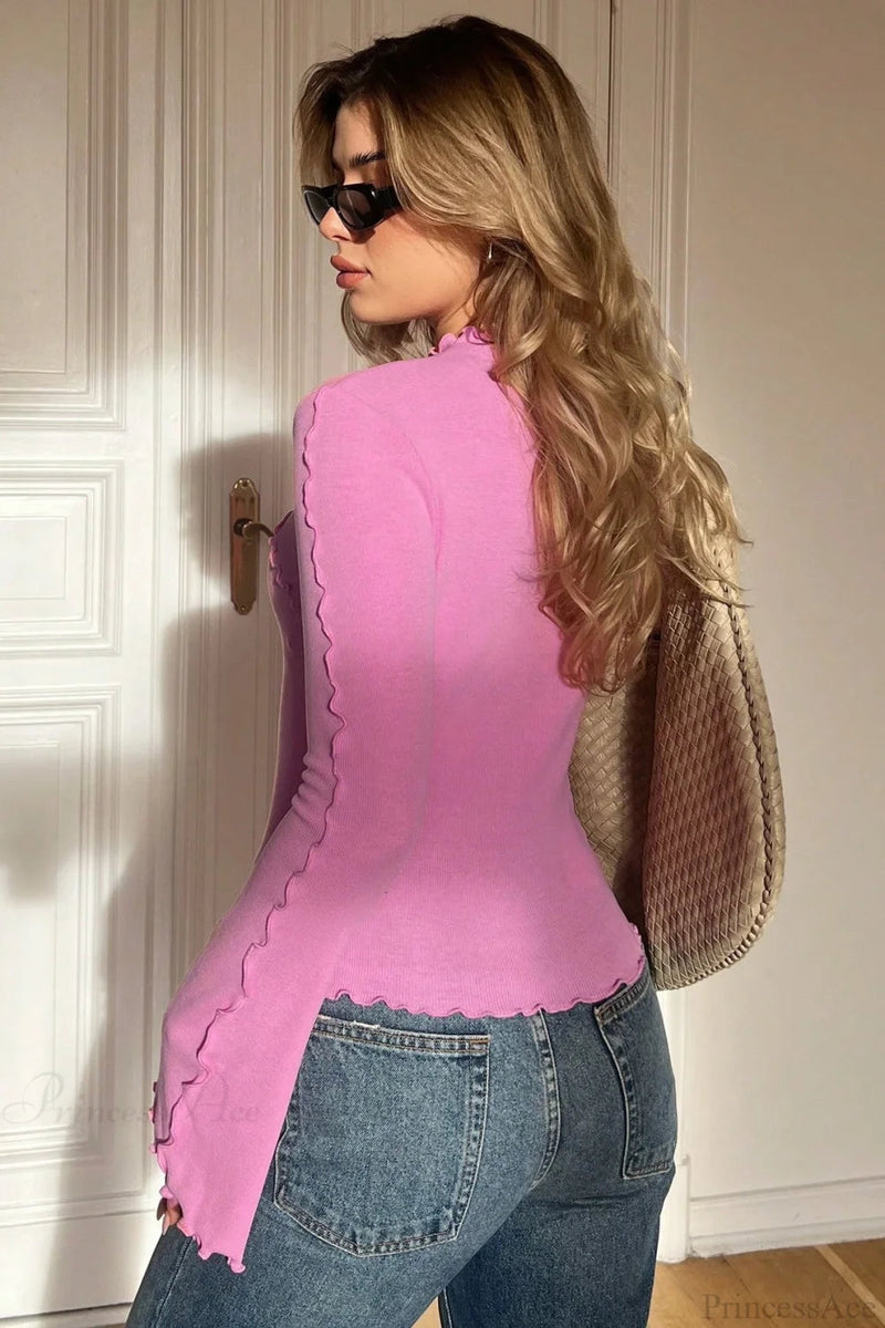Effortlessly Elegant Garment with a Timeless Design