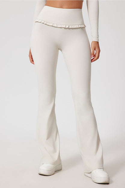 Effortlessly Elegant Garment with a Timeless Design