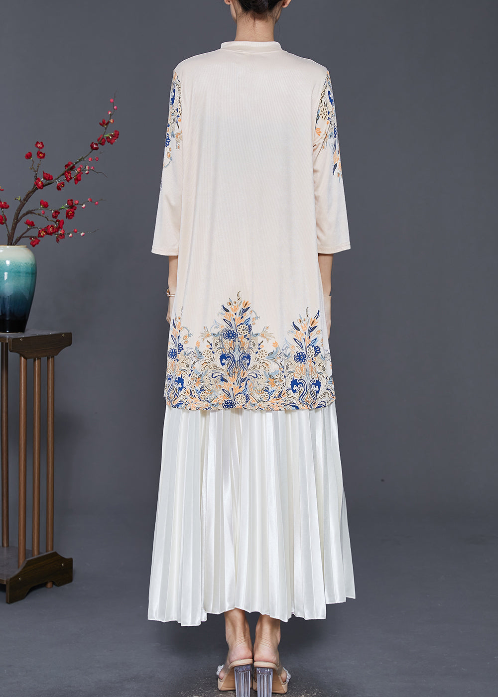 Sophisticated Dress with a Clean Classic Look