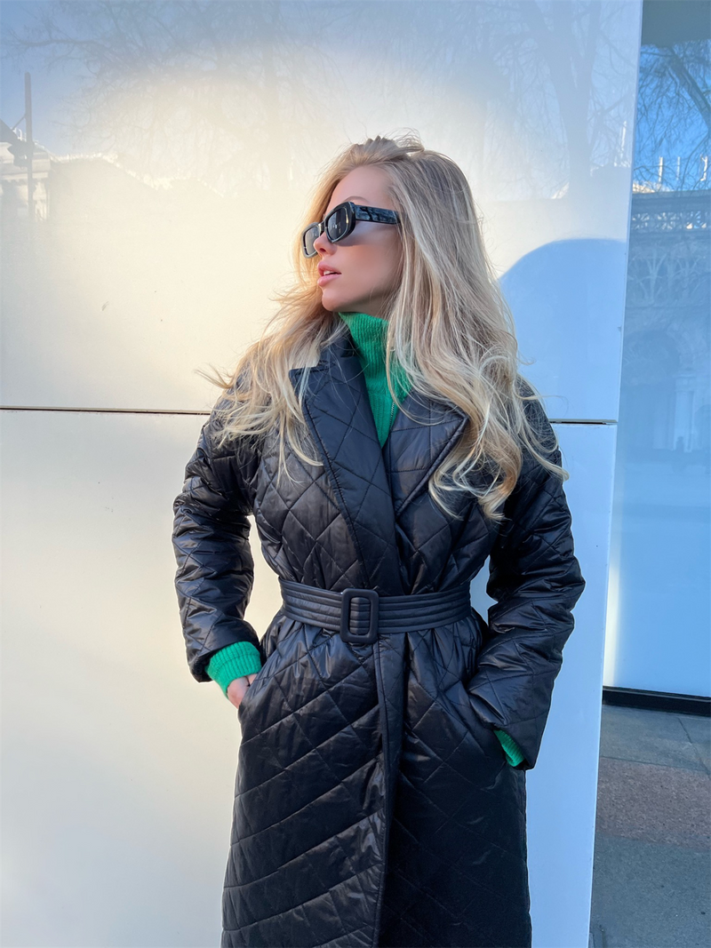 Beautifully Finished Jacket in a Timeless Design