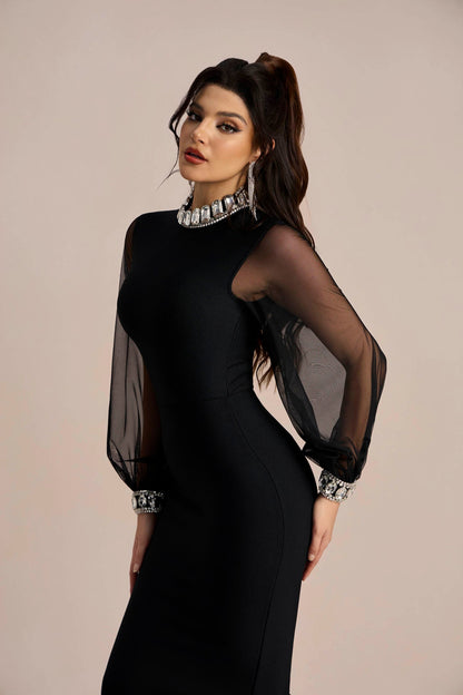 Classic Vintage Dress with a Flattering Fit
