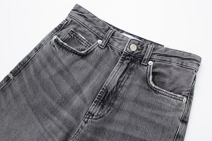 Elegantly Styled Pants for Everyday Wear