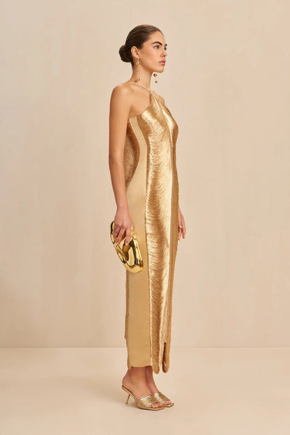 A Vintage Style Garment with Delicate Timeless Details