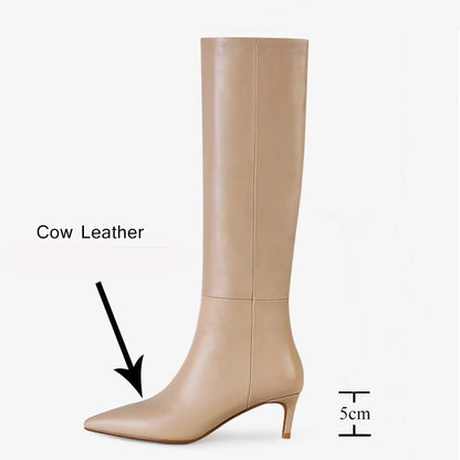 Classic Vintage Boots with a Flattering Fit