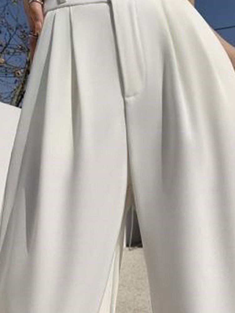 A Vintage Style Trousers with Delicate Timeless Details