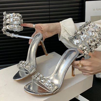 Beautifully Crafted Sandals in a Classic Style