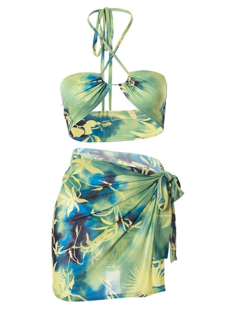 Effortlessly Elegant Bikini with a Timeless Design