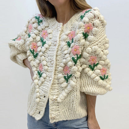 Well Tailored Cardigan with a Graceful Silhouette