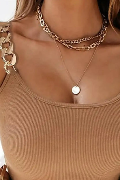 Beautifully Finished Top in a Timeless Design