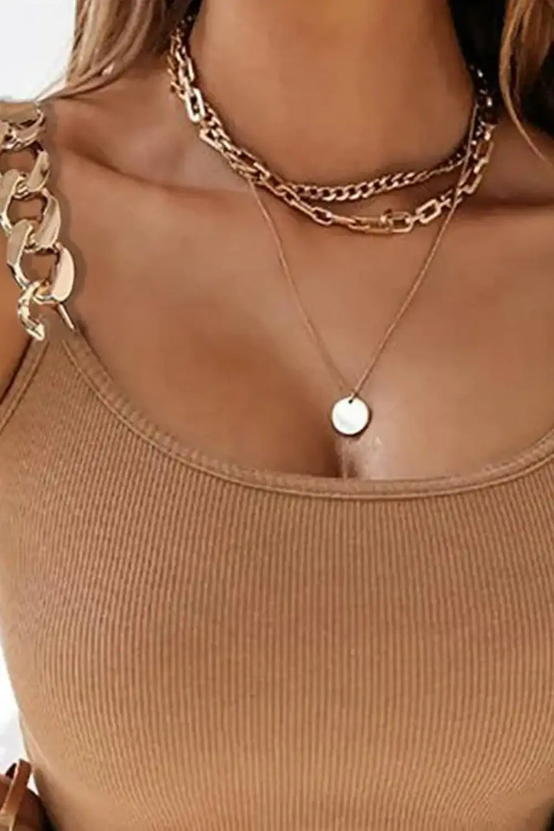 Beautifully Finished Top in a Timeless Design