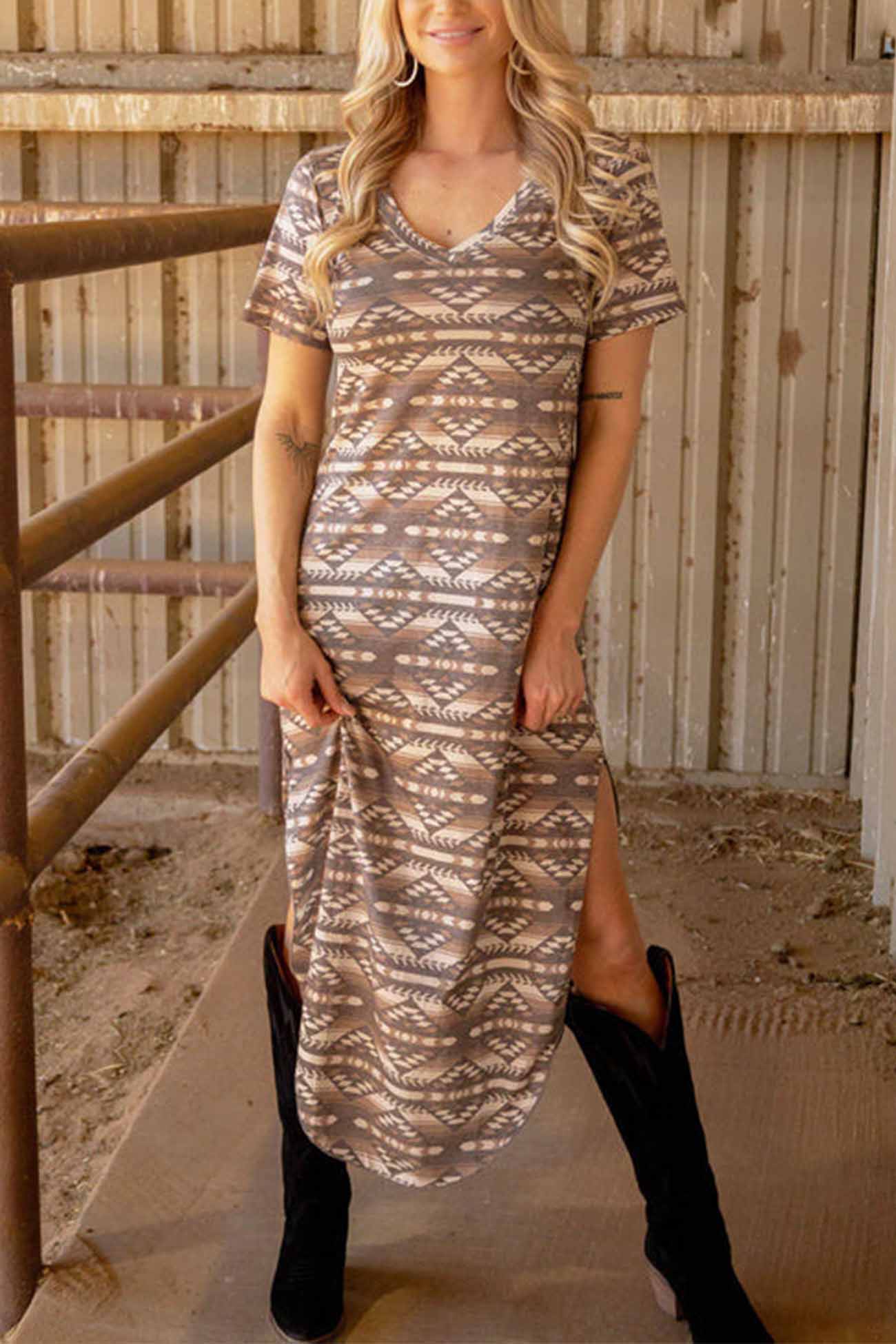 Polished Dress with an Effortless Classic Look