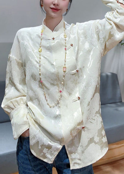 Polished Blouse with an Effortless Classic Look