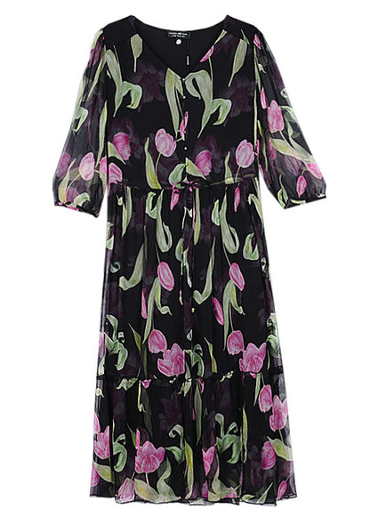 Classic Vintage Dress with a Flattering Fit