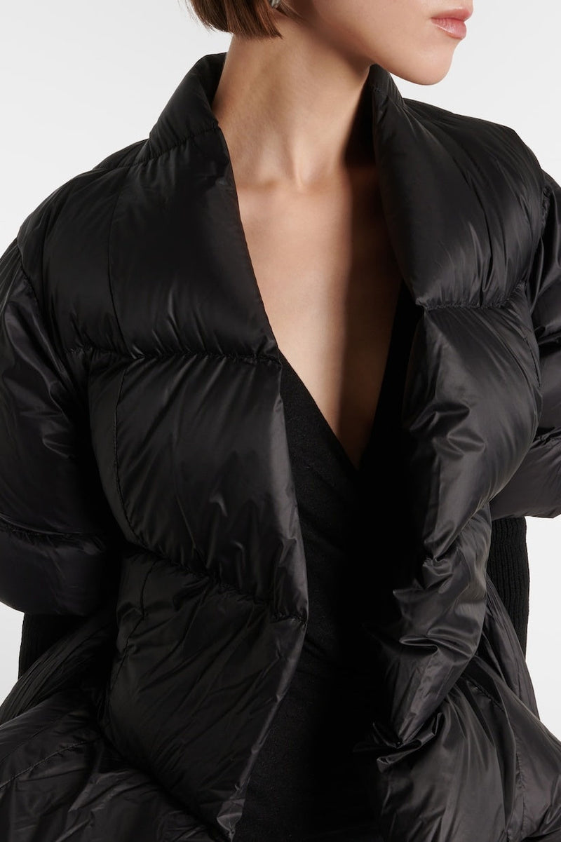 Classic Vintage Jacket with a Flattering Fit