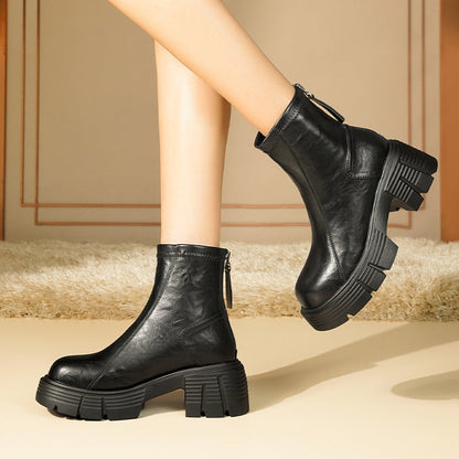 Elegantly Styled Boots for Everyday Wear