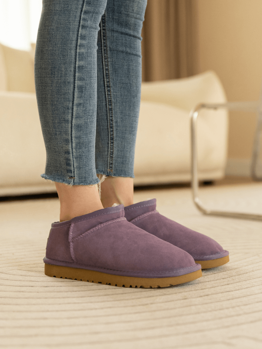 Effortlessly Elegant Garment with a Timeless Design