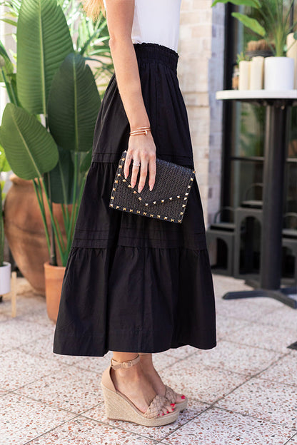 Sophisticated Garment with a Clean Classic Look