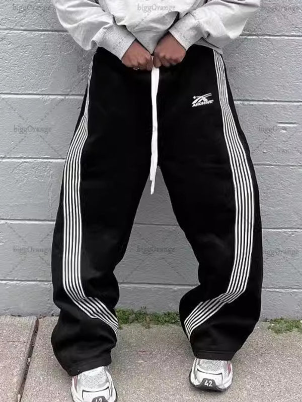 Beautifully Finished Pants in a Timeless Design
