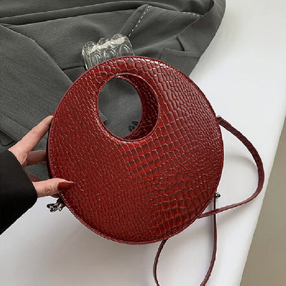 A Vintage Style Bag with Delicate Timeless Details